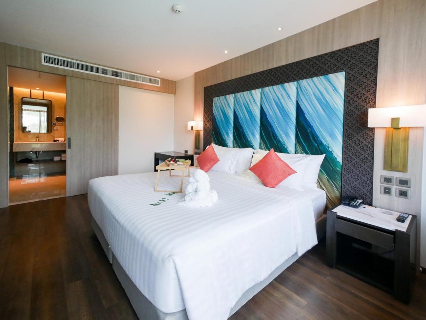 普吉岛芭东海滩天空景观度假村-Sha高级认证 Patong 外观 照片 Deluxe Ocean View